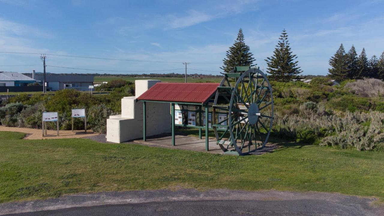 The Victoria Hotel Port MacDonnell Exteriér fotografie