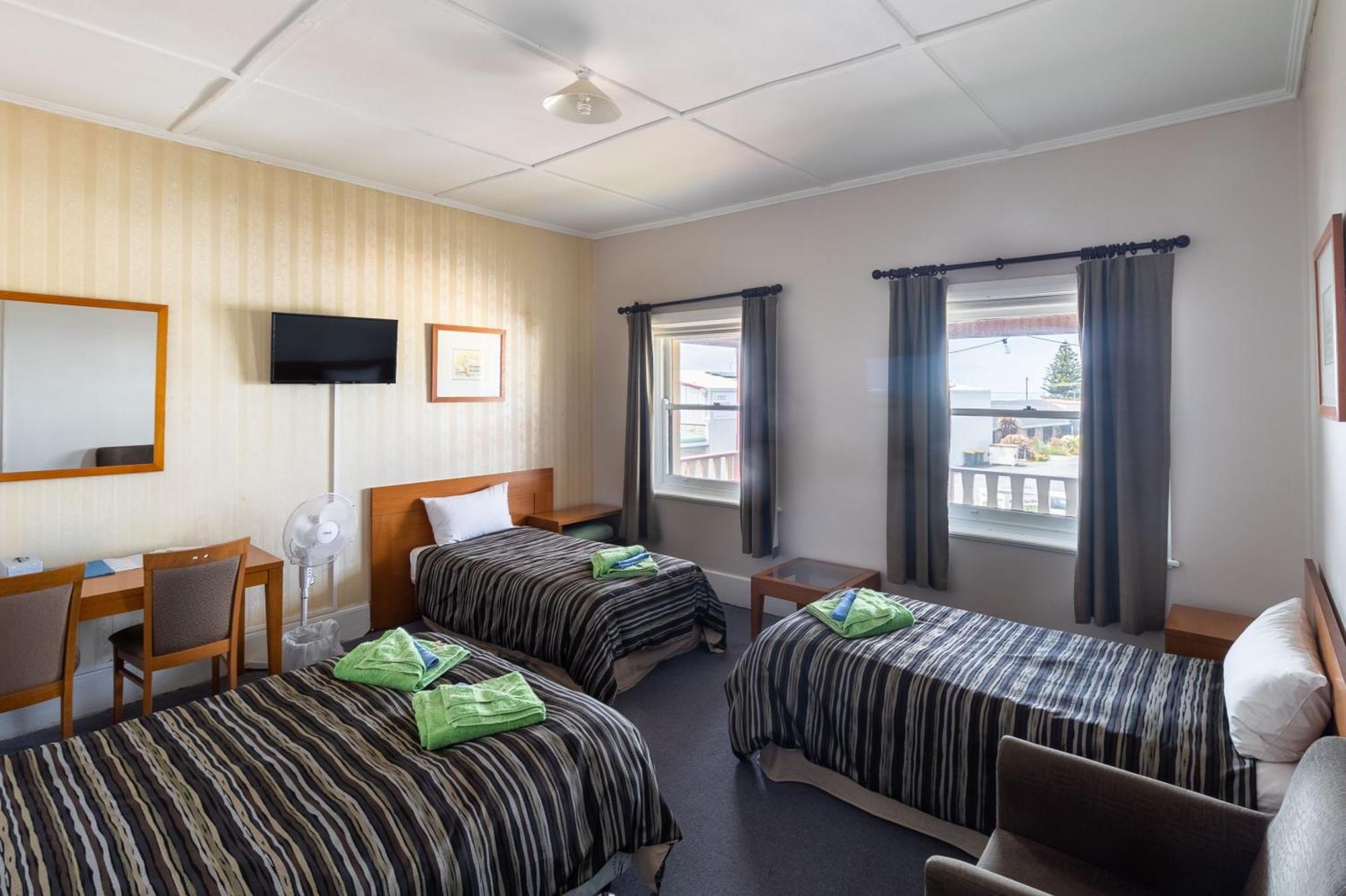 The Victoria Hotel Port MacDonnell Exteriér fotografie